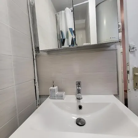F2 Climatisée Appartamento *